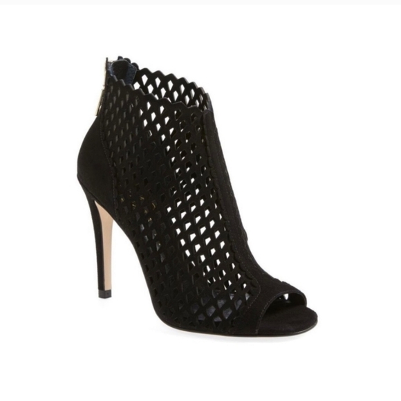 Ivanka Trump Didia suede booties - Picture 3 of 11